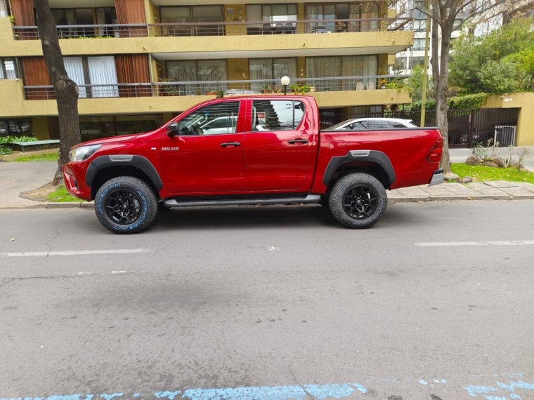 TOYOTA HILUX DX 4X2 2.4 - imagen 5