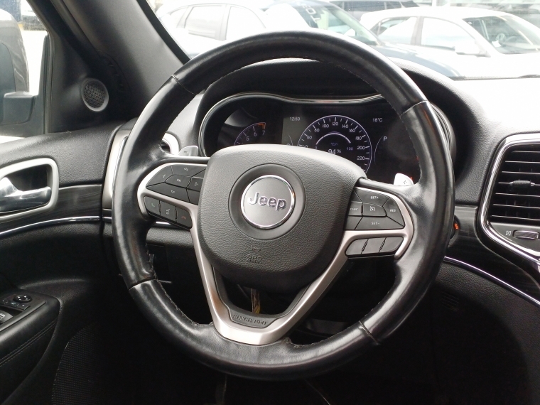 Jeep Grand cherokee Grand Cherokee Ltd 4x4 3.6 Aut 2021 Usado en Rosselot Usados