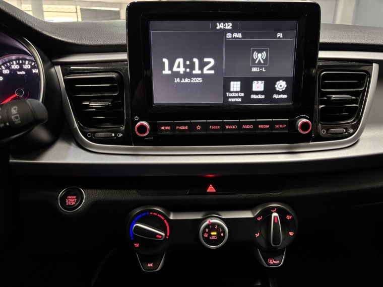 Kia Rio 5 Ex 1.4l 6mt Ci Full 2023  Usado en Grass & Arueste