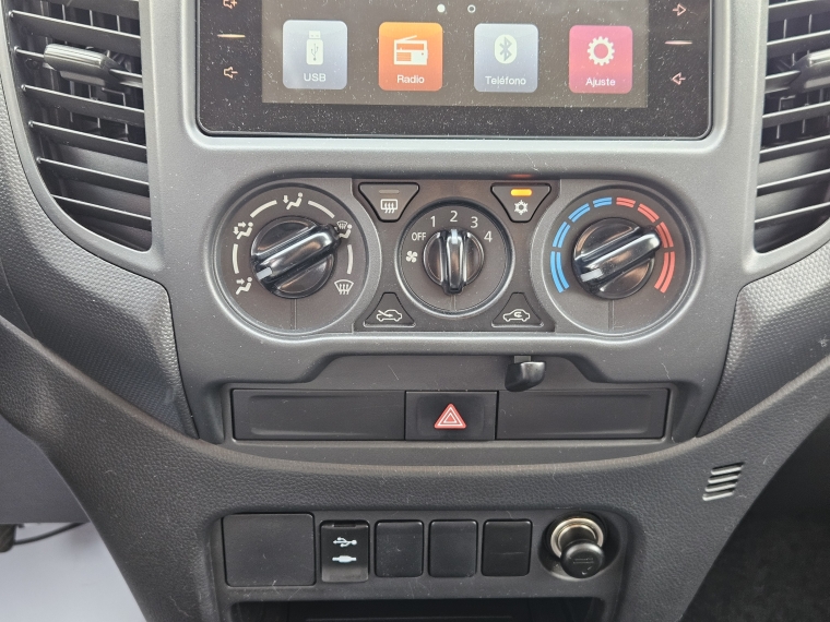 Mitsubishi L200 L200 Work Cr Wf 2.4 2023 Usado en Rosselot Usados
