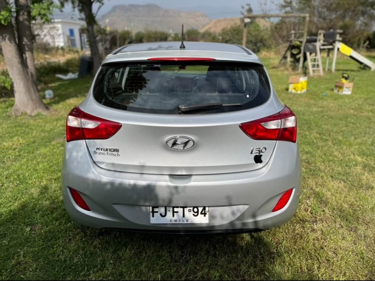 Hyundai I-30 . 2016 Usado  Usado en Webautos.cl