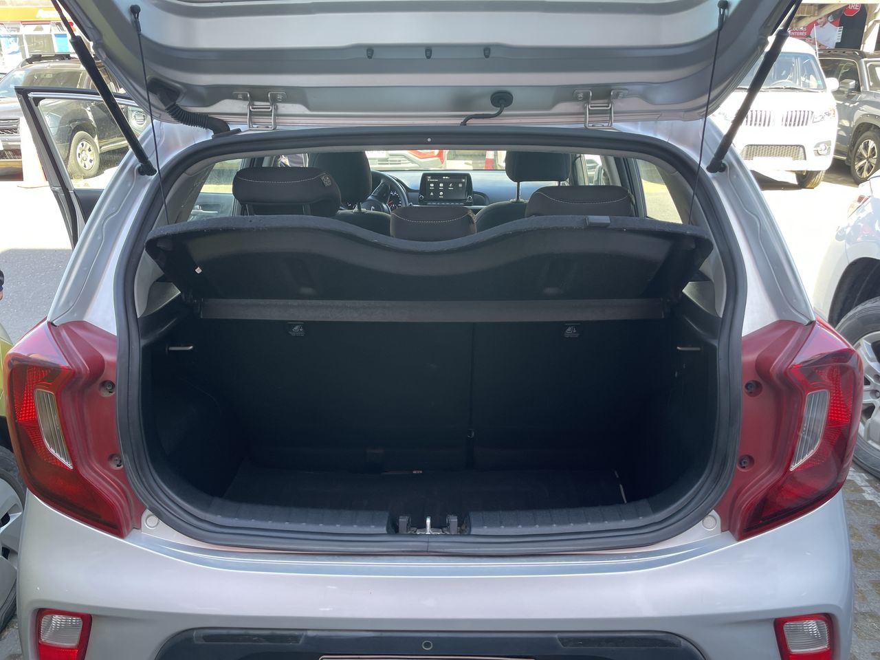 Kia Morning Morning Mpi 1.2 Aut 2023 Usado en Usados de Primera - Sergio Escobar