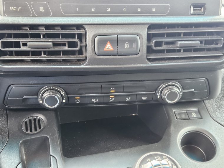 Citroen Berlingo 1.6 Hdi Mt Ac 2023 Usado Usado en Autoselect Usados Citroen Berlingo 1.6 Hdi Mt Ac 2023 Usado Usado en Autoselect Usados