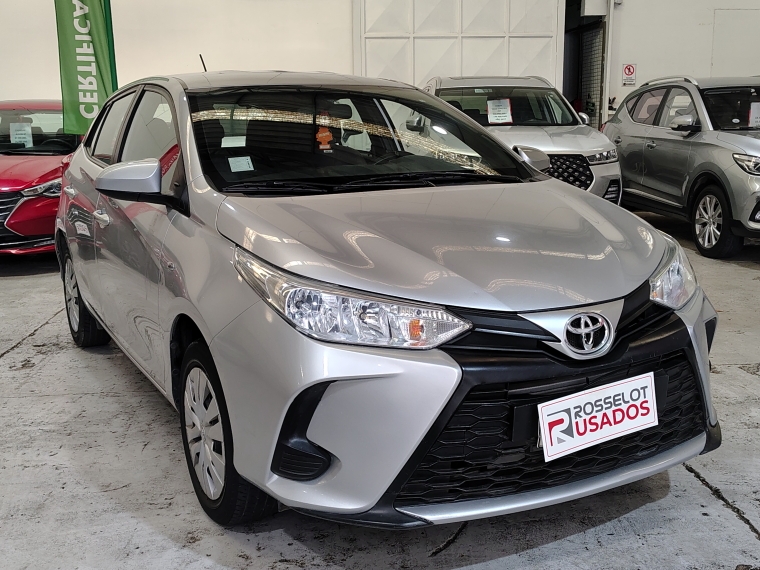 Toyota Yaris Yaris Hb 1.5 Aut 2023 Usado en Rosselot Usados