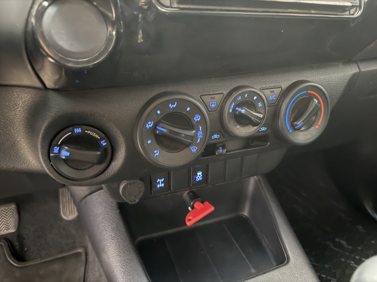 Toyota Hilux Hilux 2.4 Cc Diesel 4x4 Dx Full  2019  Usado en Automotriz Villalobos