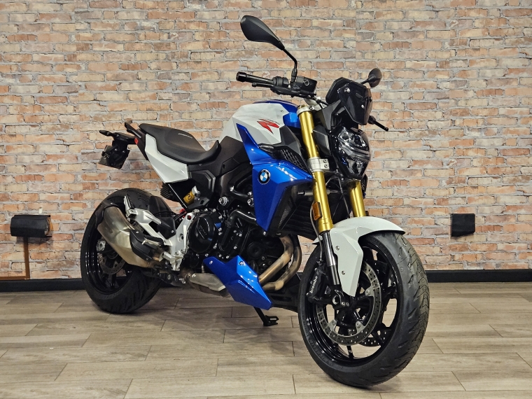 BMW F 900 R . 2023