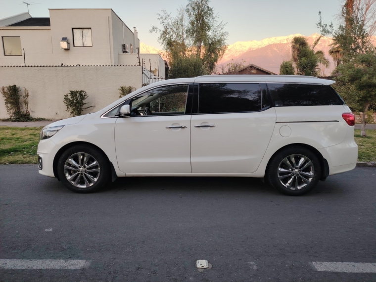 Kia Grand carnival Limited  2018 Usado en Autoadvice Autos Usados