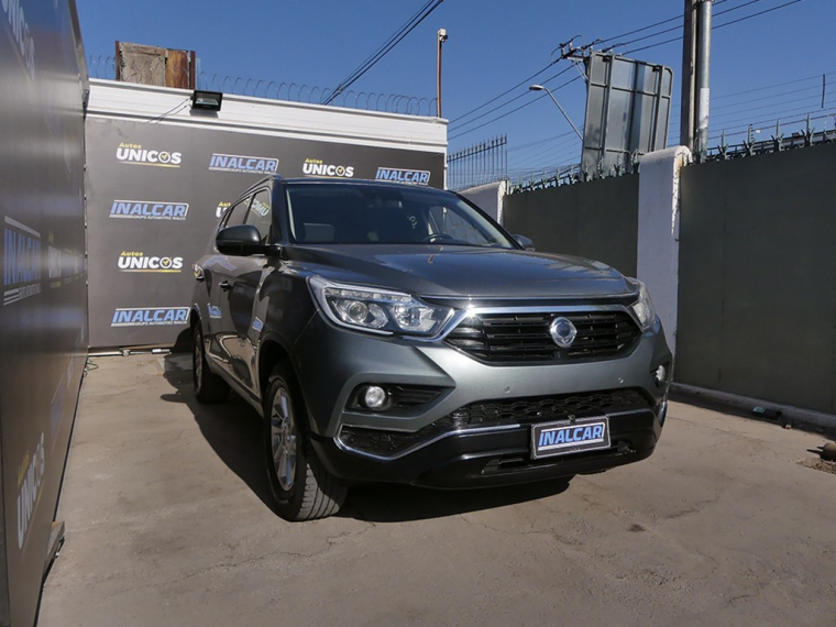 Ssangyong Rexton 2.2 Mt 4x2 2019 Usado  Usado en Webautos.cl