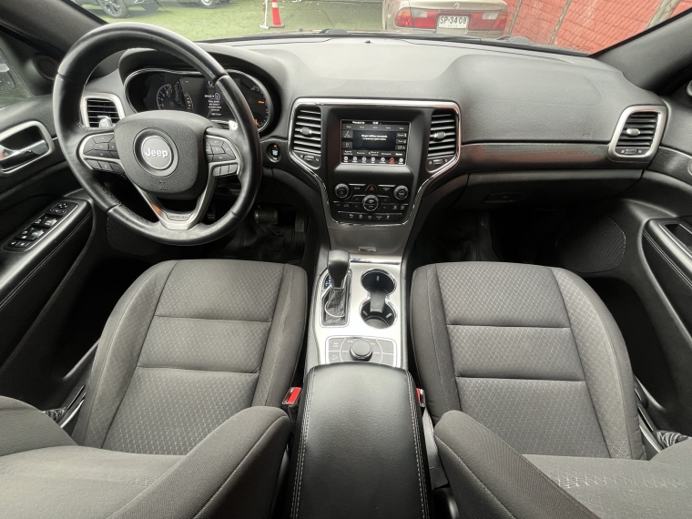 Jeep Grand cherokee laredo Grand Cherokee Laredo 3.6 Aut 2019 Usado en Rosselot Usados
