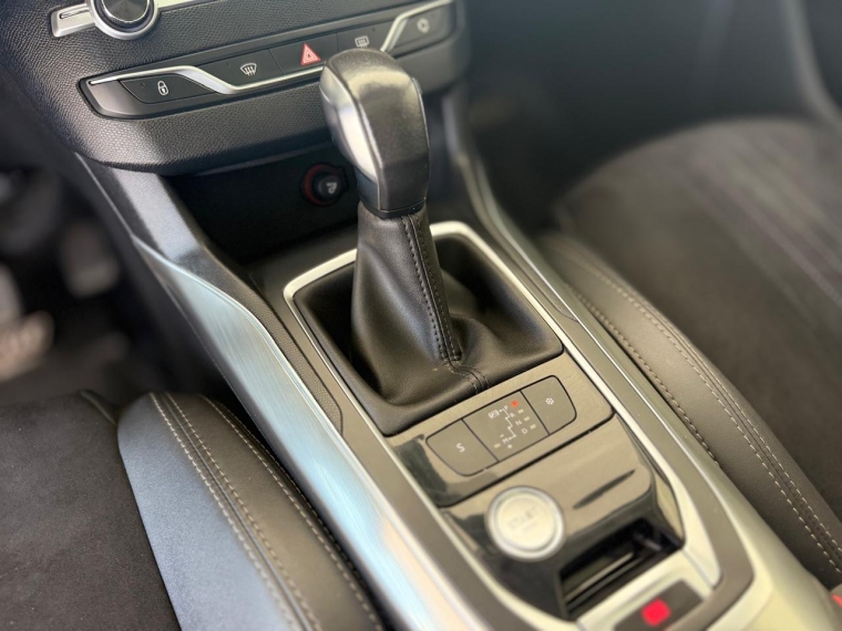 Peugeot 308 Feline Blue Hdi 1.6 2018 Usado en Automotriz Olea Flaño