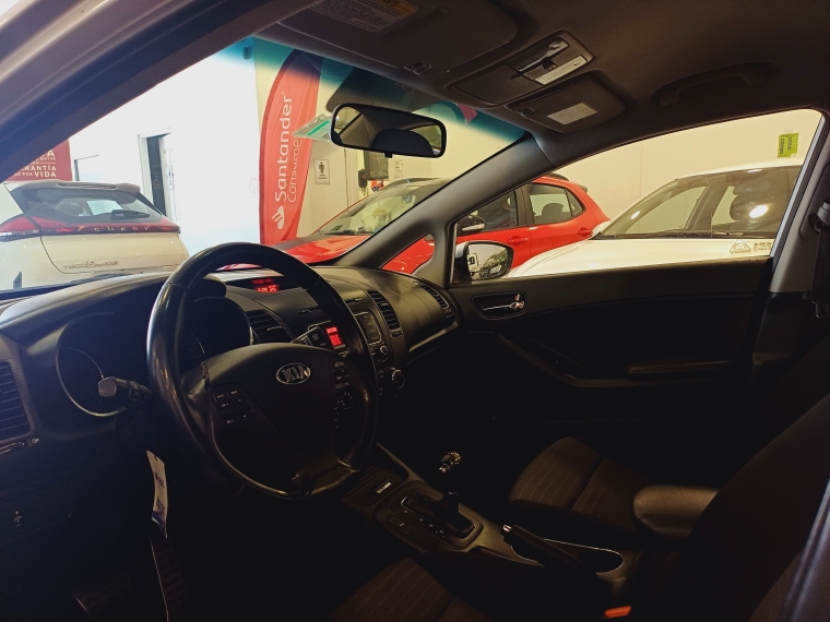 Kia Cerato New Cerato Sx At 1.6 Ac Dab Abs Euro V - 1533 2015 Usado en Rosselot Usados