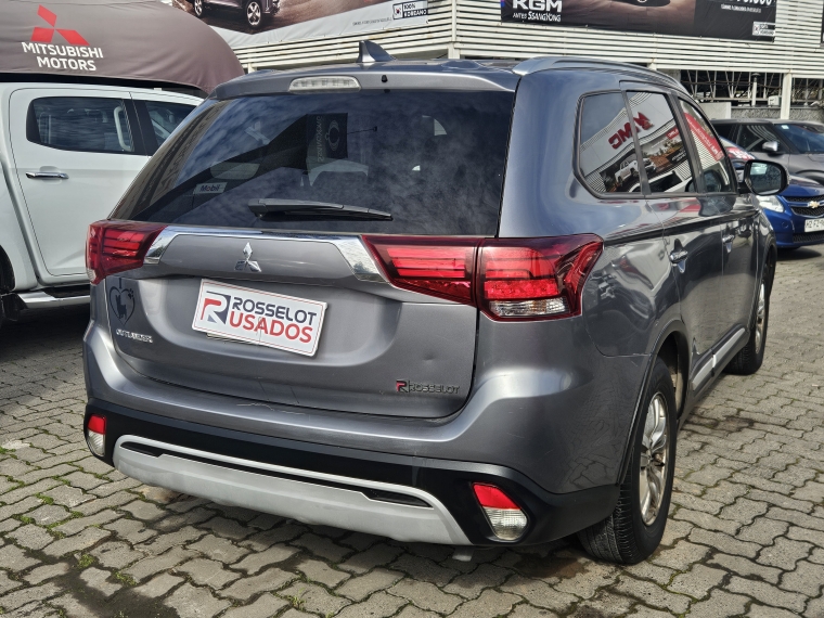 Mitsubishi Outlander Outlander 2.0 2021 Usado en Rosselot Usados