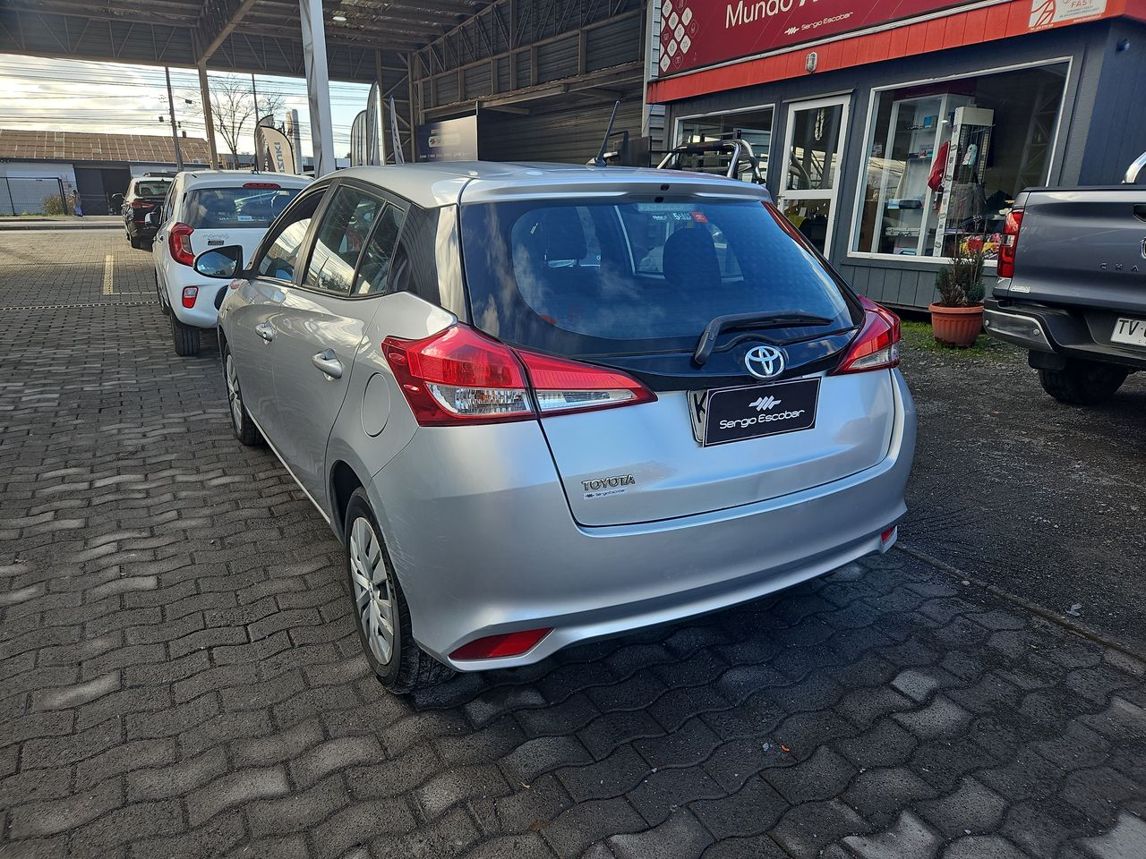 Toyota Yaris Yaris Sport Gle 1.5 2018 Usado en Usados de Primera - Sergio Escobar