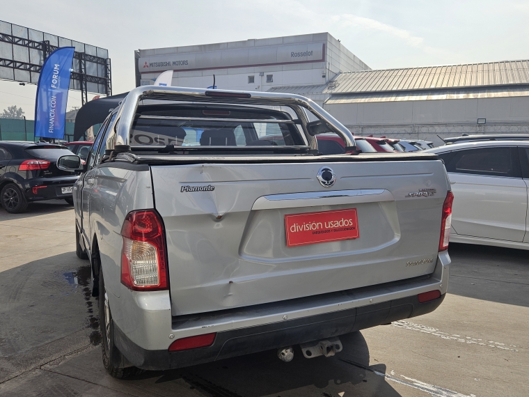 Ssangyong Actyon sport Actyon Sport 4x2 2.0 Mt 2015 Usado en Rosselot Usados