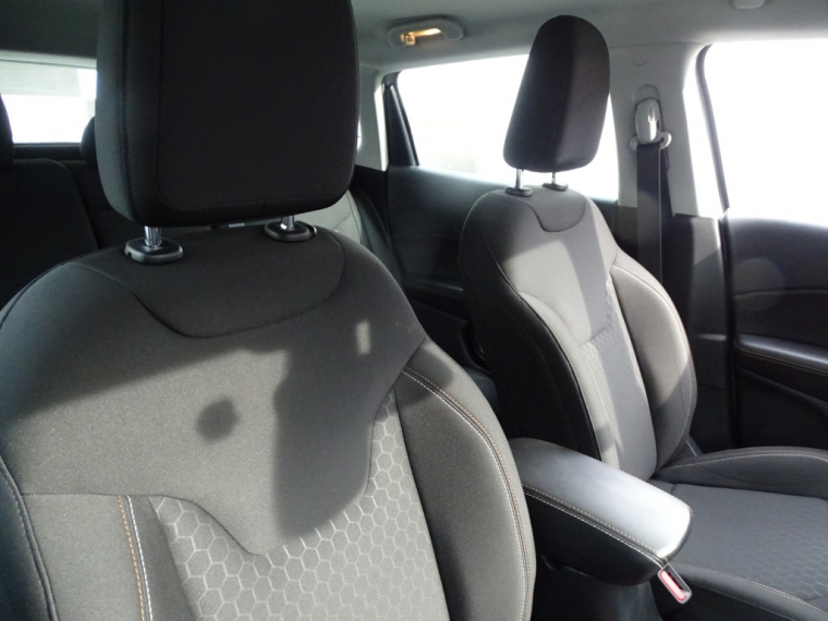 Jeep Compass Mt 2018 Usado Usado en Webautos.cl Jeep Compass Mt 2018 Usado Usado en Webautos.cl