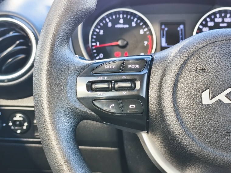 Kia Soluto Soluto Lx 1.4l 5mt G Ac Euro 6b - 2308 2023 Usado en Rosselot Usados