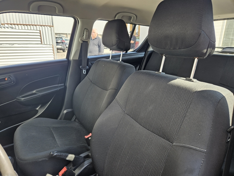 Suzuki Swift 1.2 Ga Mt 2015 Usado  Usado en Kovacs Usados