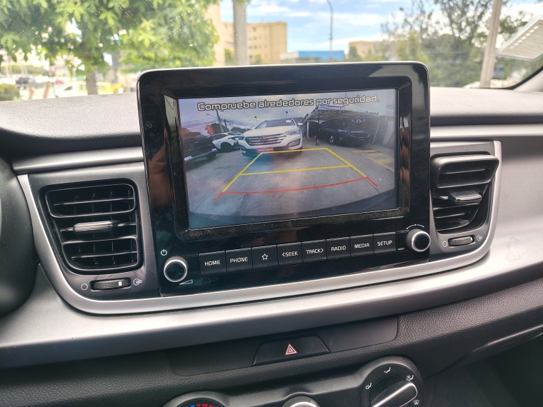 Kia Rio 5 Rio 5 6mt 1.4 2023 Usado en Rosselot Usados