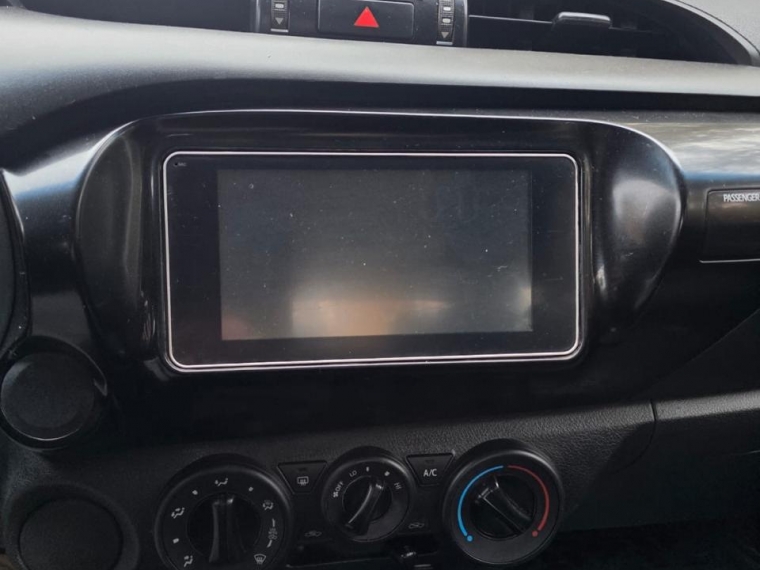 TOYOTA HILUX DX 4X2 2.4 - imagen 10