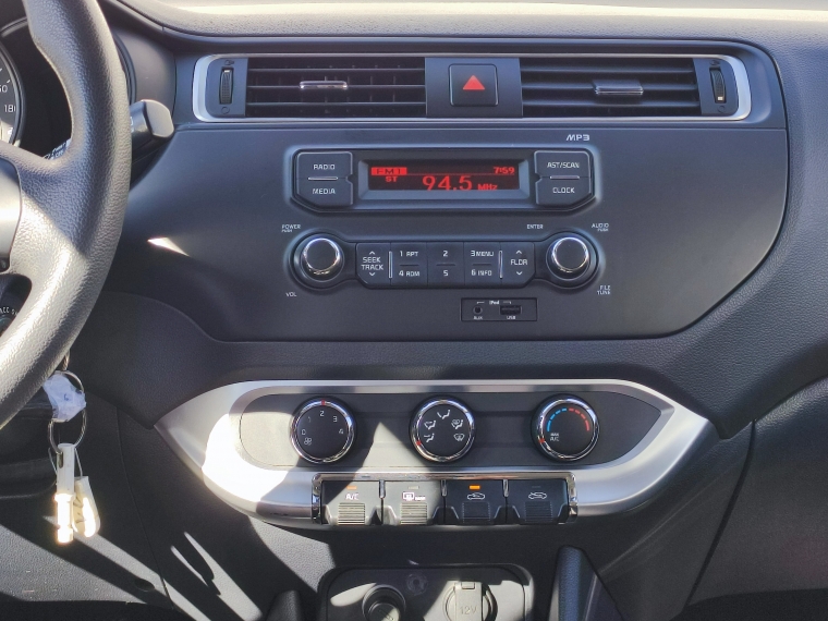 Kia Rio 5 Ex 1.4 2016 Usado  Usado en Kovacs Usados