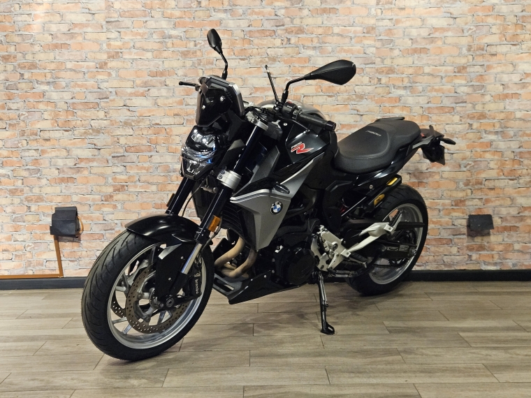 Bmw F 900 r . 2022 Usado en BMW Premium Selection