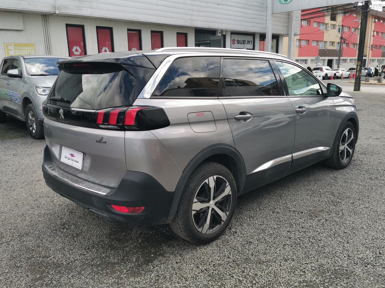 Peugeot 5008 5008 Blue Hdi 120hp 1.6  Aut 2019 Usado en Usados de Primera - Sergio Escobar