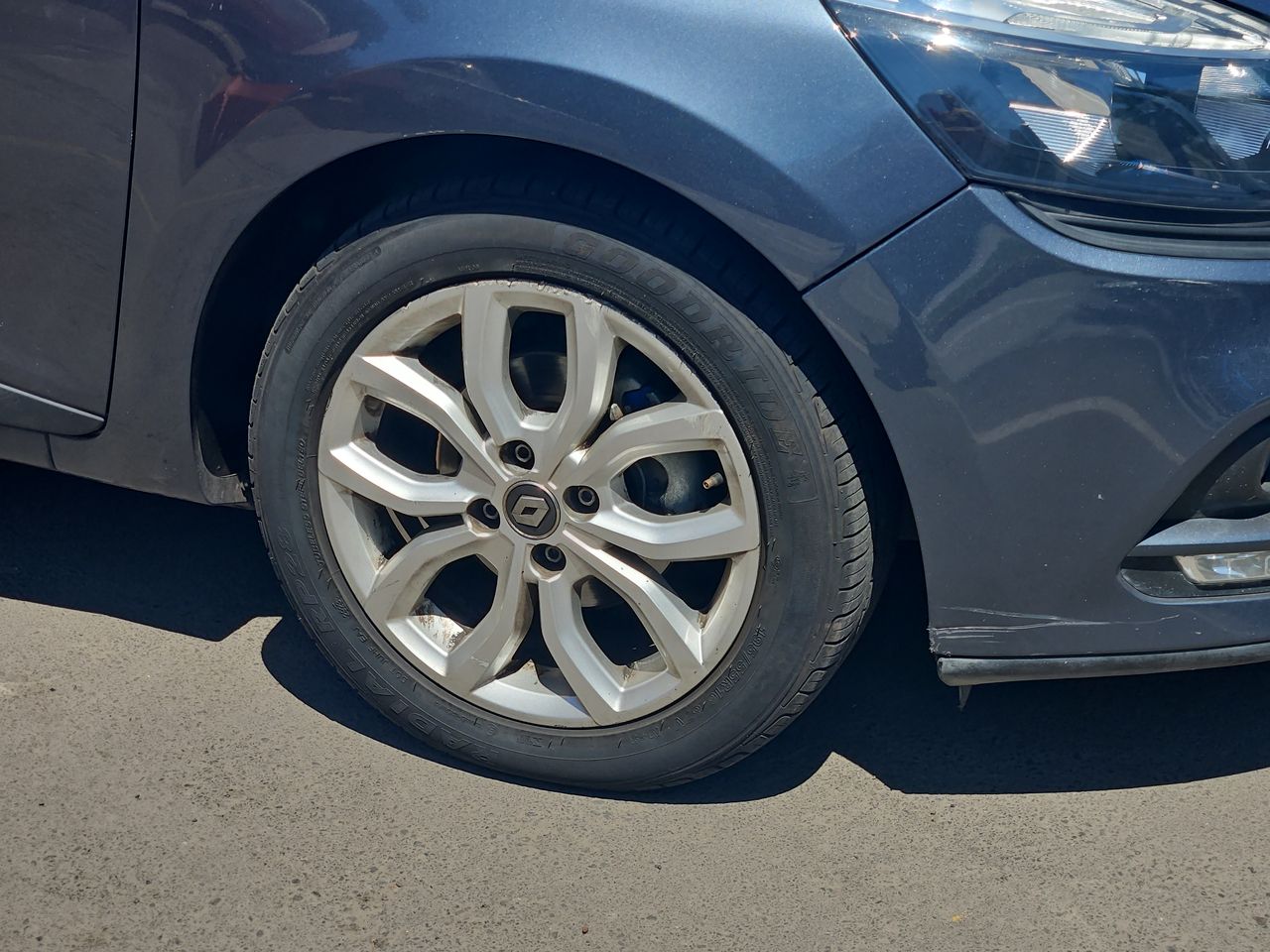 Renault Clio iv Clio Iv Hb Authentique 1.2 2020 Usado en Usados de Primera - Sergio Escobar