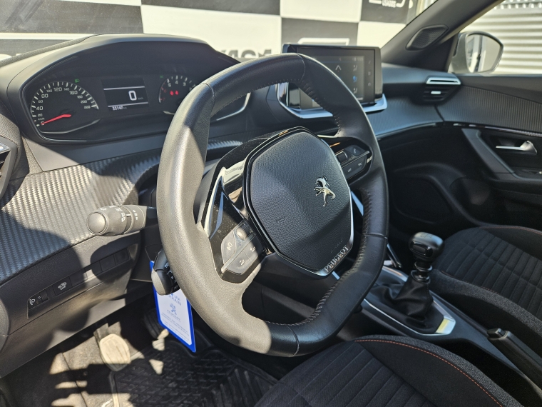Peugeot 2008 1.2 Active Pack Puretech 130 Mt 2023 Usado  Usado en Kovacs Usados