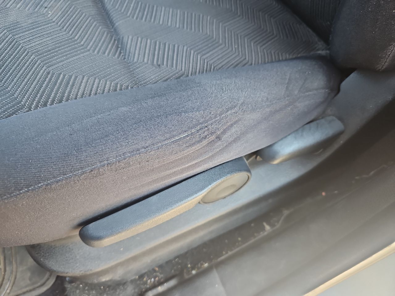 Suzuki Grand nomade Grand Nomade Glx Sport  2.4 2015 Usado  Usado en Webautos.cl