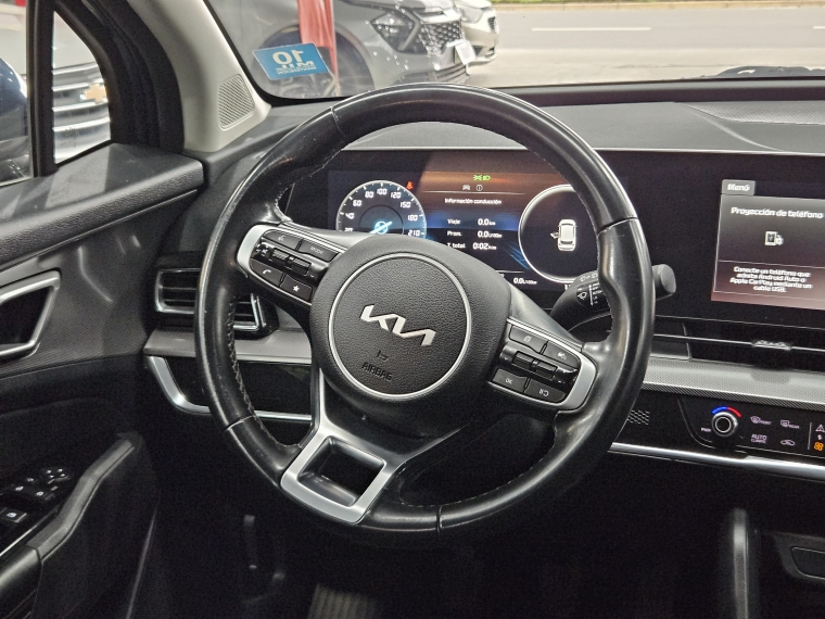 KIA Sportage — foto 11 de 19