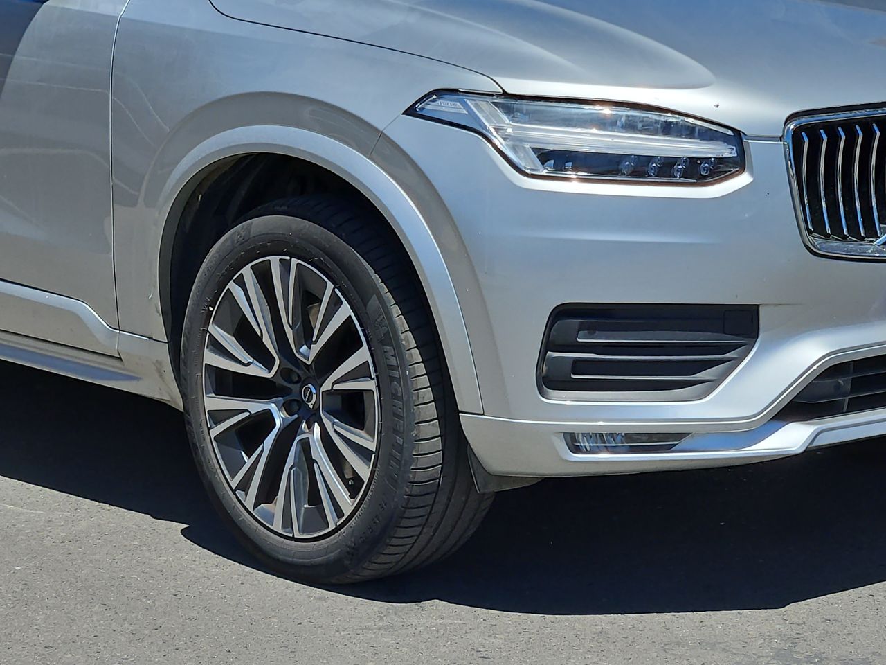 Volvo Xc90 Xc90 Ii B6 4x4 2.0 Aut 2023 Usado en Usados de Primera - Sergio Escobar