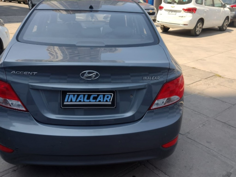 Hyundai Accent Mt 2017 Usado  Usado en Webautos.cl