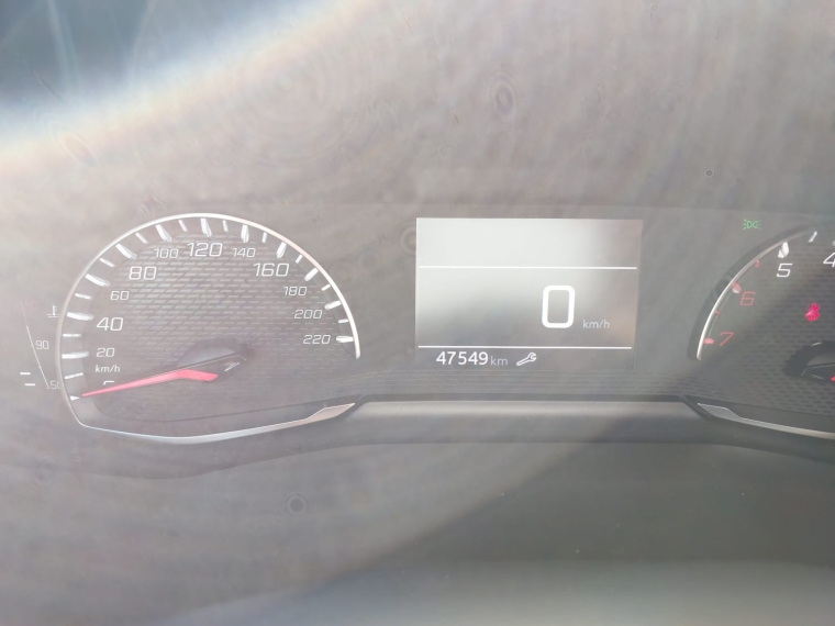 Peugeot 2008 1.2 Allure Pack Puretech 130 Mt 2021 Usado Usado en Webautos.cl Peugeot 2008 1.2 Allure Pack Puretech 130 Mt 2021 Usado Usado en Webautos.cl