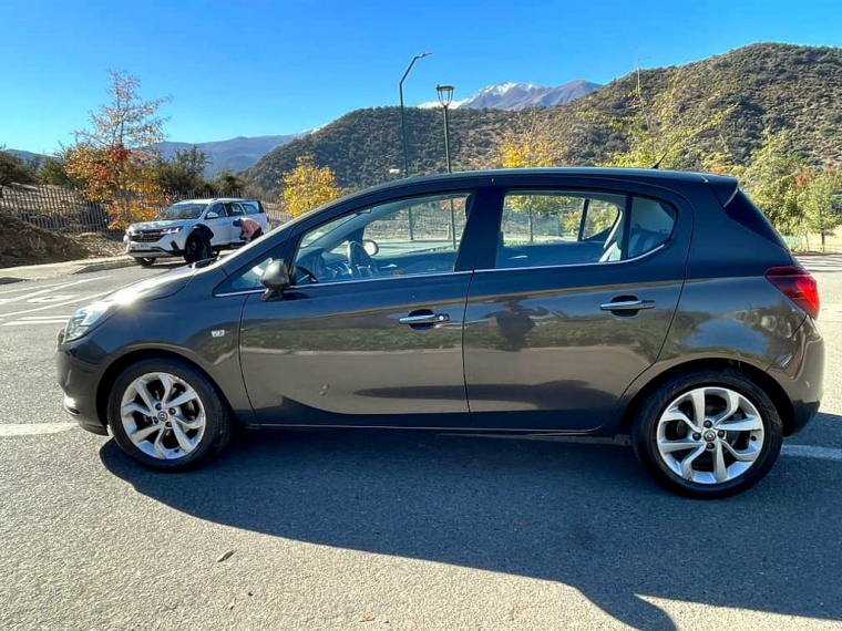 Opel Corsa Cosmo Hb 1.4 Aut 2016  Usado en Automarket Chile