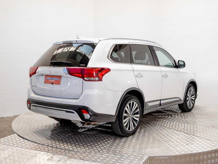 Mitsubishi Outlander  Glx 4x4 2.4 Aut 2019 Usado  Usado en Pompeyo