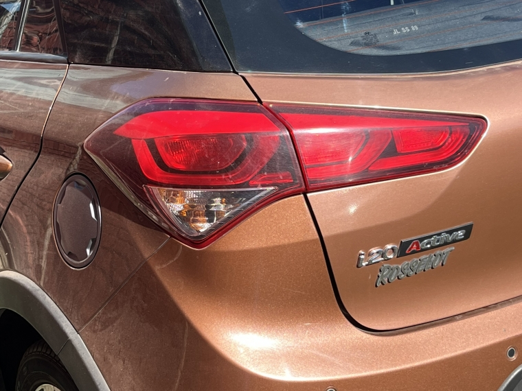 Hyundai I-20 I20 Active Gl 1.4 Aut 2017 Usado en Rosselot Usados