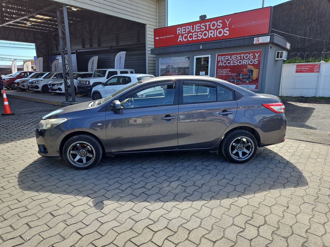Toyota Yaris Yaris Gli 1.5 2017 Usado en Usados de Primera - Sergio Escobar