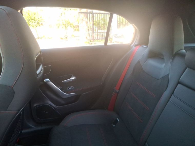 Mercedes benz A35 A35  2.0 Gasolina 4p Hatchback 2025 Usado  Usado en Webautos.cl