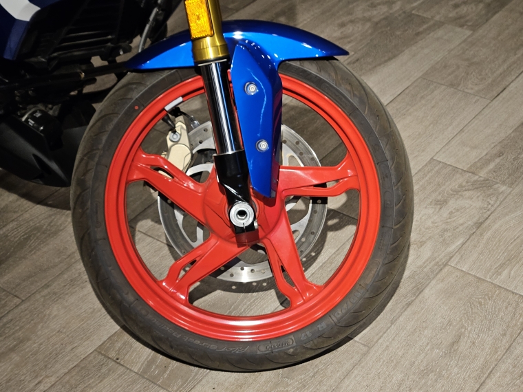 Bmw G 310 r . 2025 Usado en BMW Premium Selection