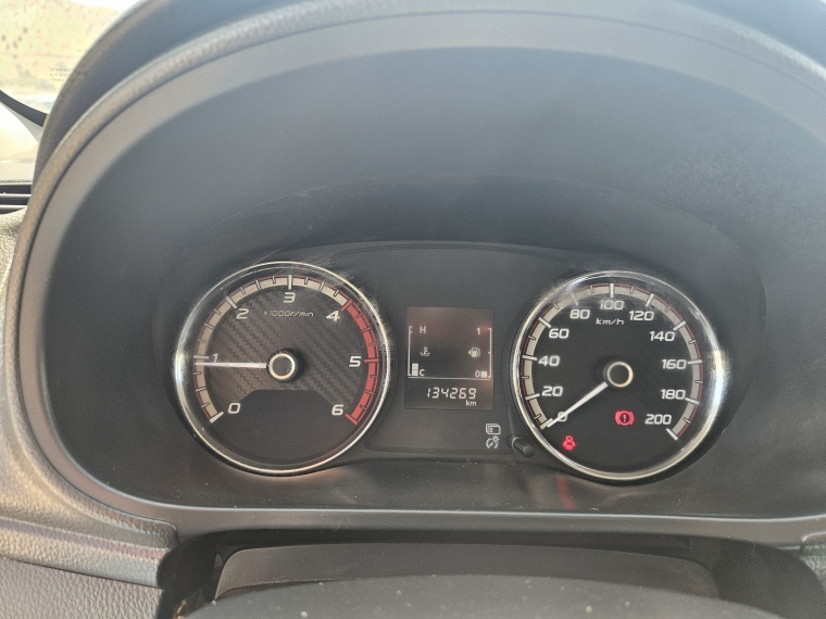 Mitsubishi L200 L200 D/c 2.4 Katana Crt 4x4 Special Pack 2023 Usado en Rosselot Usados