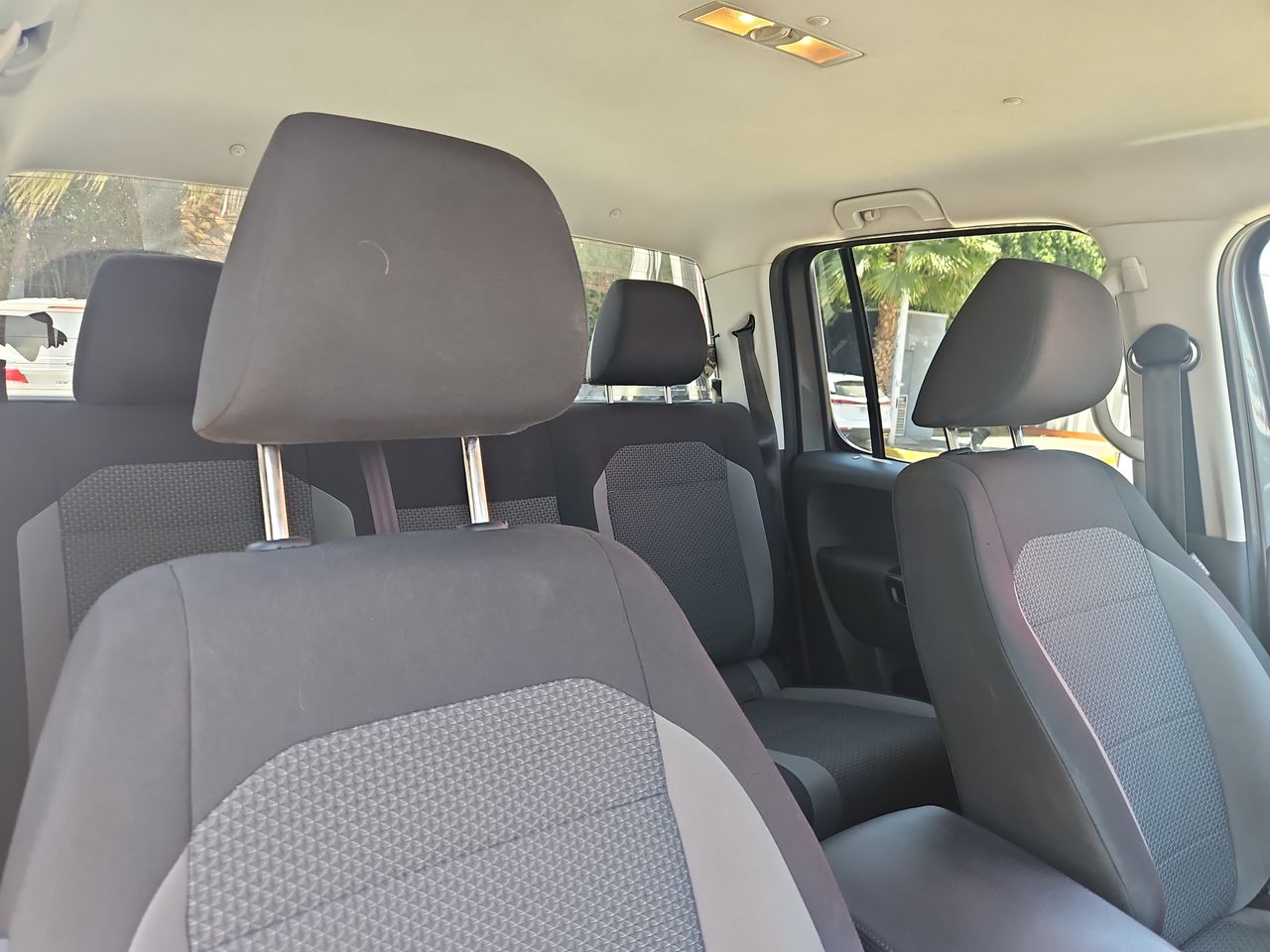 Volkswagen Amarok Amarok Comfortline 4x4 2.0 Aut 2019 Usado en Usados de Primera - Sergio Escobar