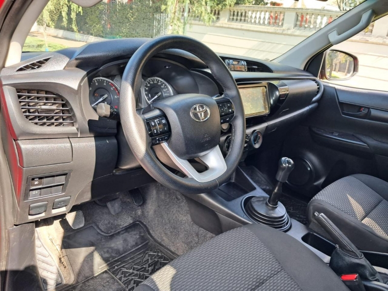 TOYOTA HILUX DX 4X4 2.4 - imagen 10