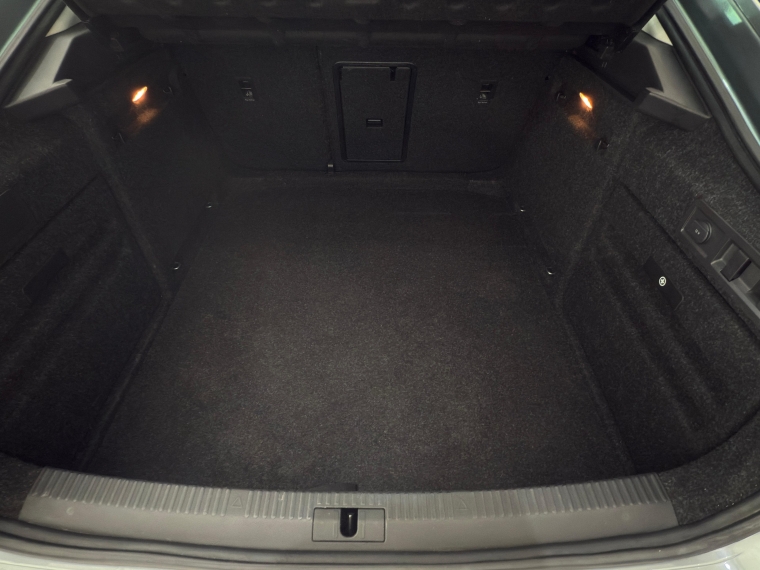 Skoda Superb 2.0 Tdi 2019 Usado en Automotriz Olea Flaño