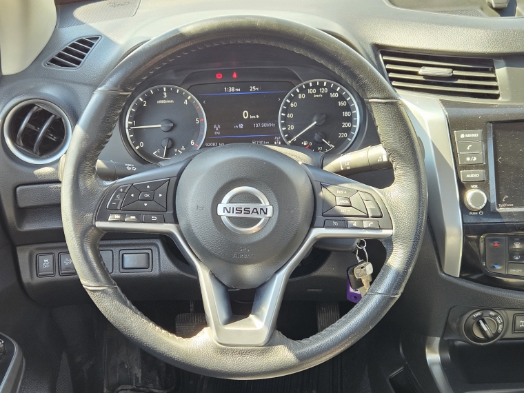 Nissan Navara D Cab  Mt 4x4 2.3 2022 Usado  Usado en Autoselect Usados