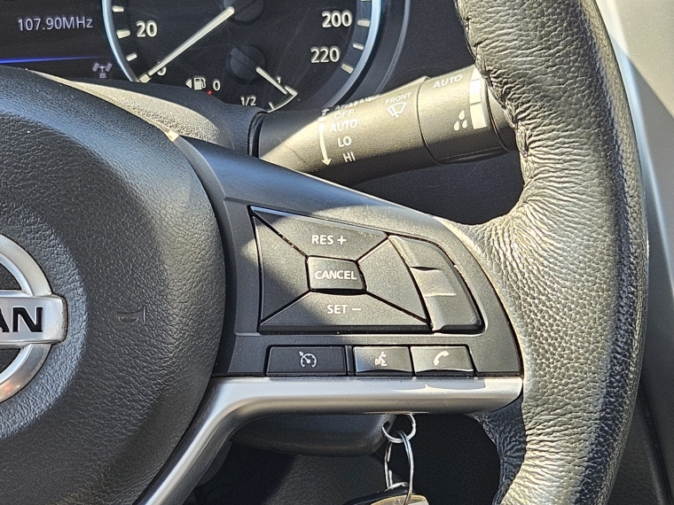 Nissan Navara D Cab  Mt 4x4 2.3 2022 Usado  Usado en Autoselect Usados