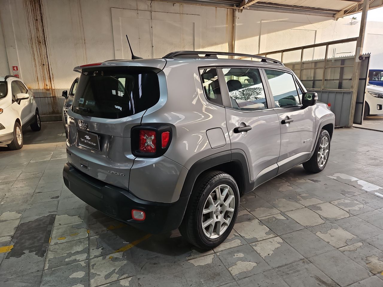 Jeep Renegade Renegade Sport 1.8 2023 Usado en Usados de Primera - Sergio Escobar