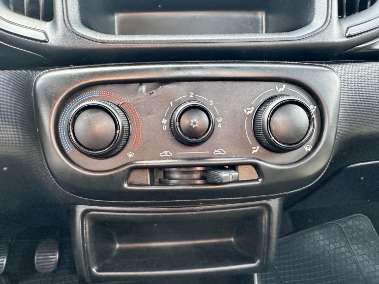 Ram 700 700 Slt Cs 1.4 2023 Usado  Usado en Webautos.cl