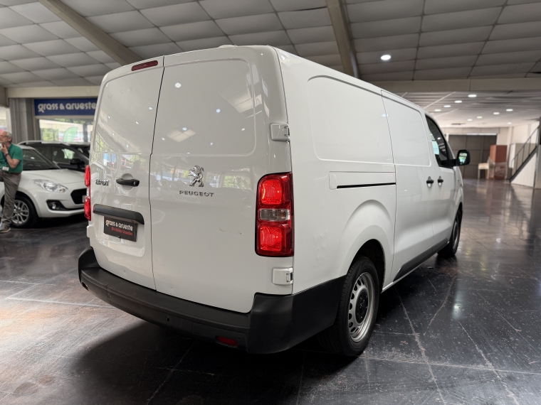 Peugeot Expert 2.0l Hdi 150hp 6mt Ac 2022  Usado en Grass & Arueste