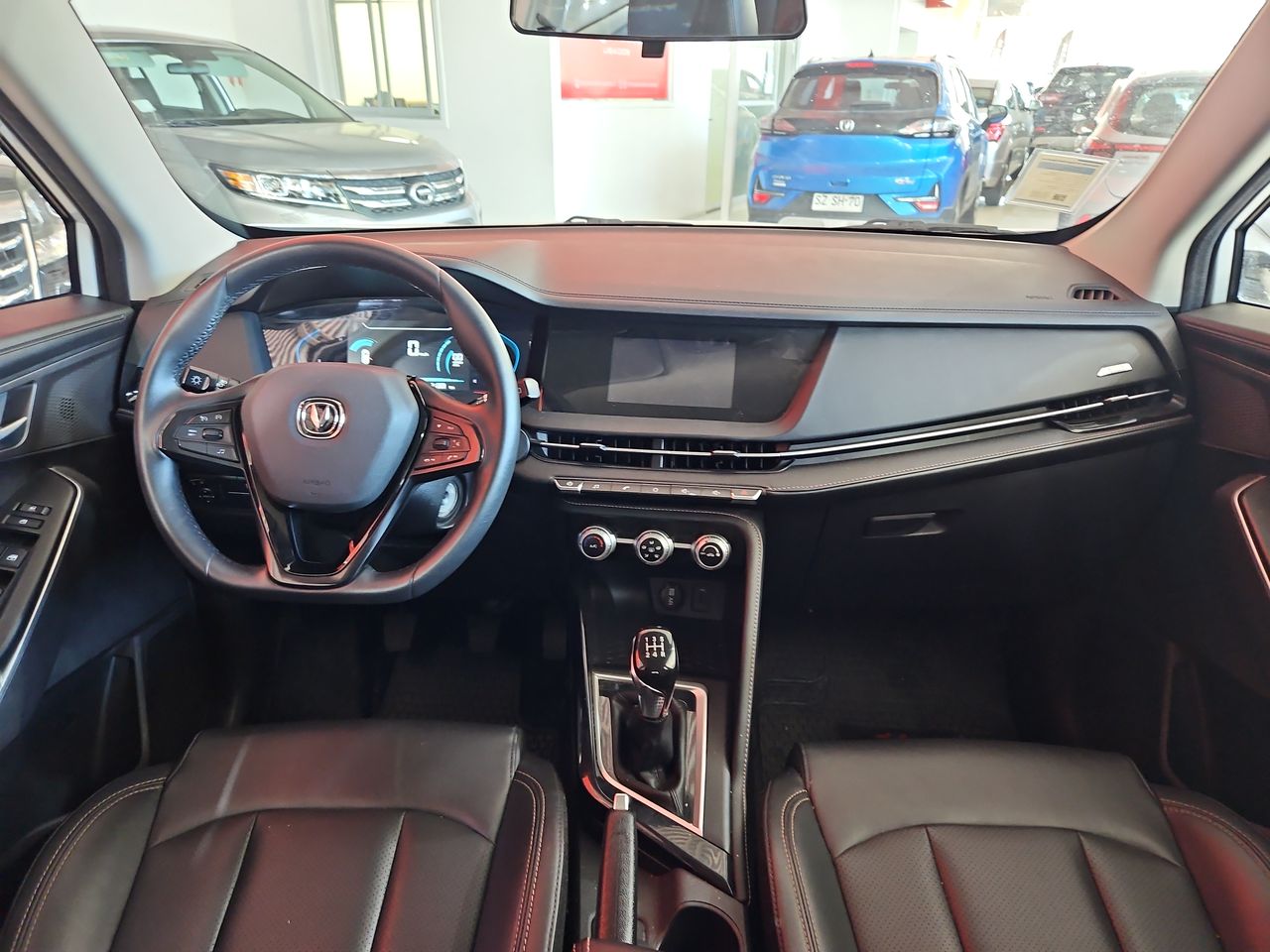 Changan Cs15 Cs15 Hb 4x2 1.5 2024 Usado en Usados de Primera - Sergio Escobar