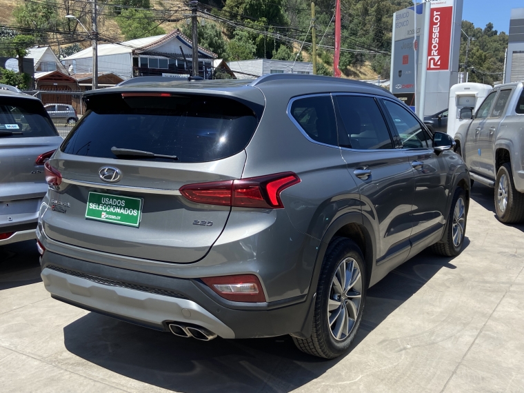 Hyundai Santa fe Santa Fe 2.2 Crdi Diesel 2wd At 2022 Usado en Rosselot Usados